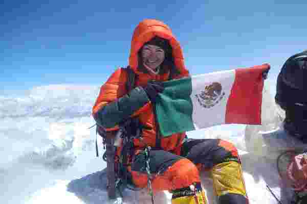 For Viridiana Álvarez, Mountaineering Teaches Several Key Lessons That Every Leader Should Know
