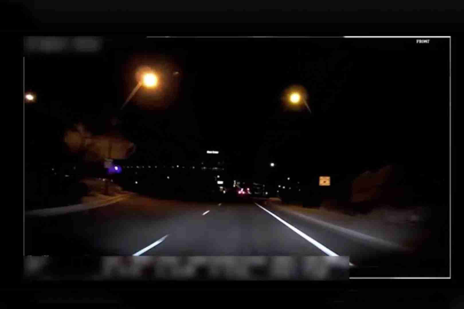 警方发布了致命的Uber自动驾驶车祸的镜头
